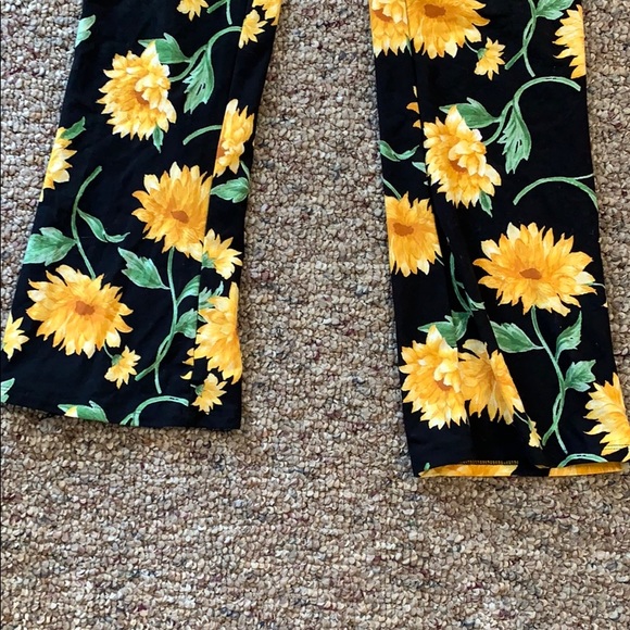 Sunflower pants - Picture 3 of 6